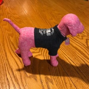 VS PINK dog